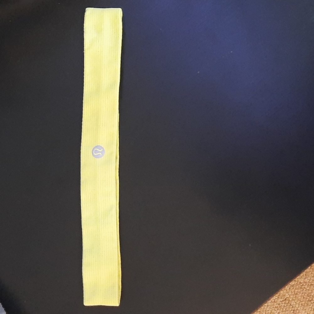 Lululemon green headband
